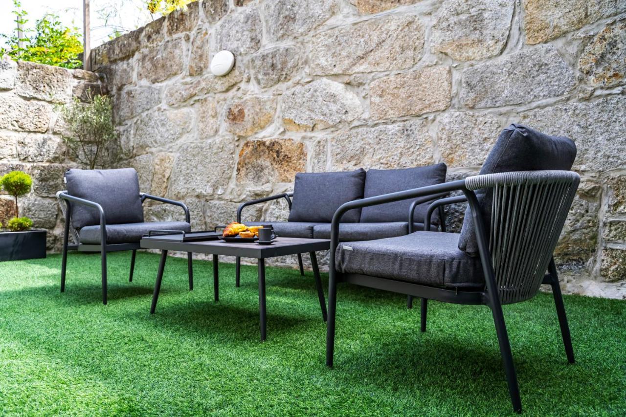 Private Garden In Porto City Center Appartement Buitenkant foto